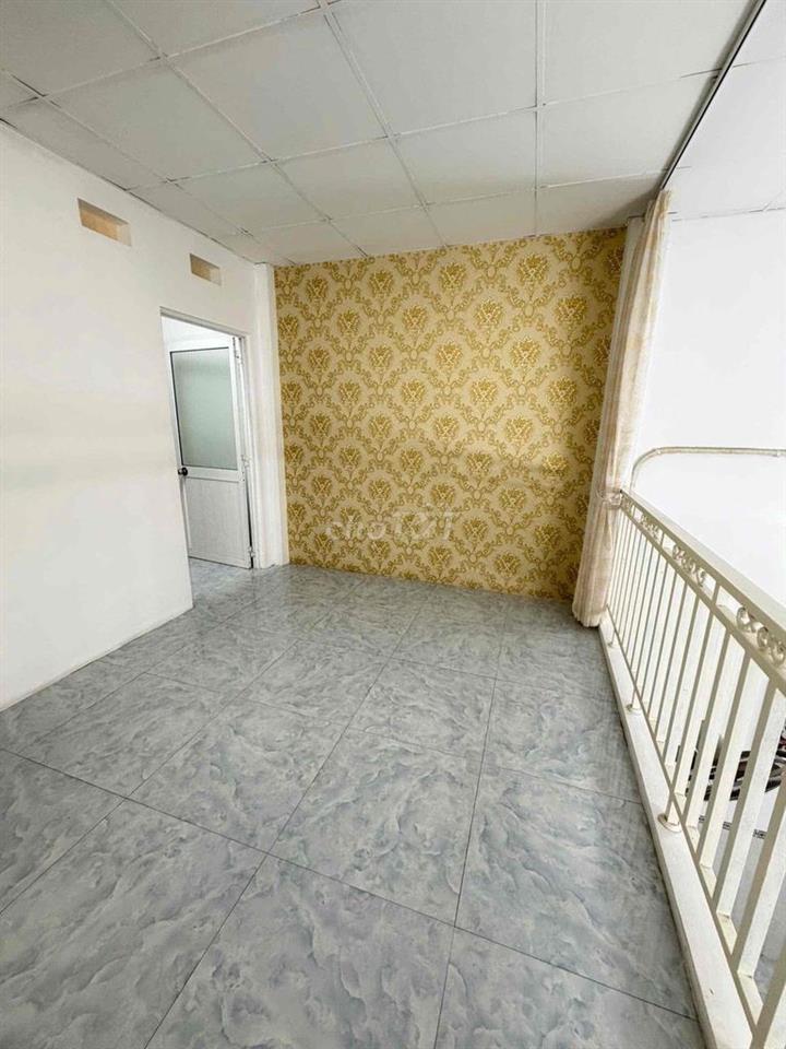 Nhà trệt lửng gần chợ An Khánh