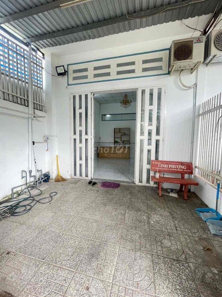 Nhà 2 phòng có nội thất KDC Đối Diện BV Nhi Đồng