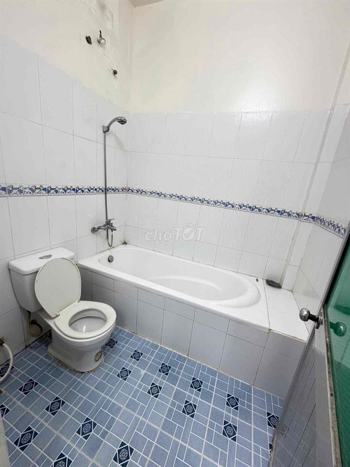 Nhà 9x19m 2 phòng 2 máy lạnh KDC 3A