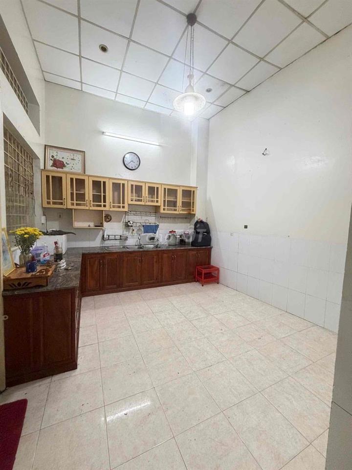 Nhà 9x19m 2 phòng 2 máy lạnh KDC 3A