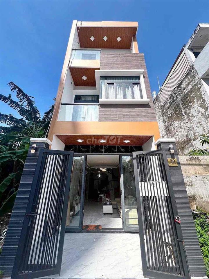 Nhà 5 phòng full nội thất kdc Công Trình 8