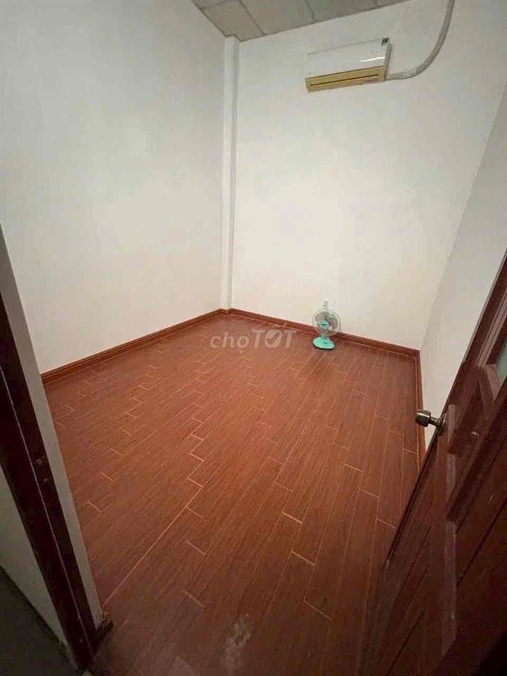Nhà mới 2 phòng hẻm đường Nhật Tảo
