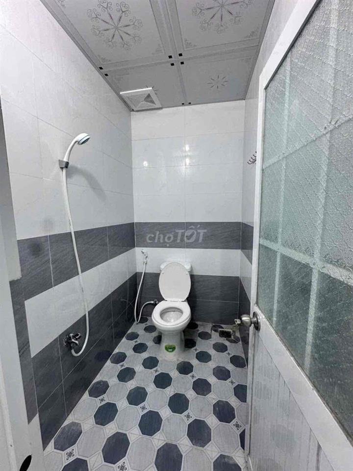 Nhà 5x21m mới xây KDC Hồng Phát