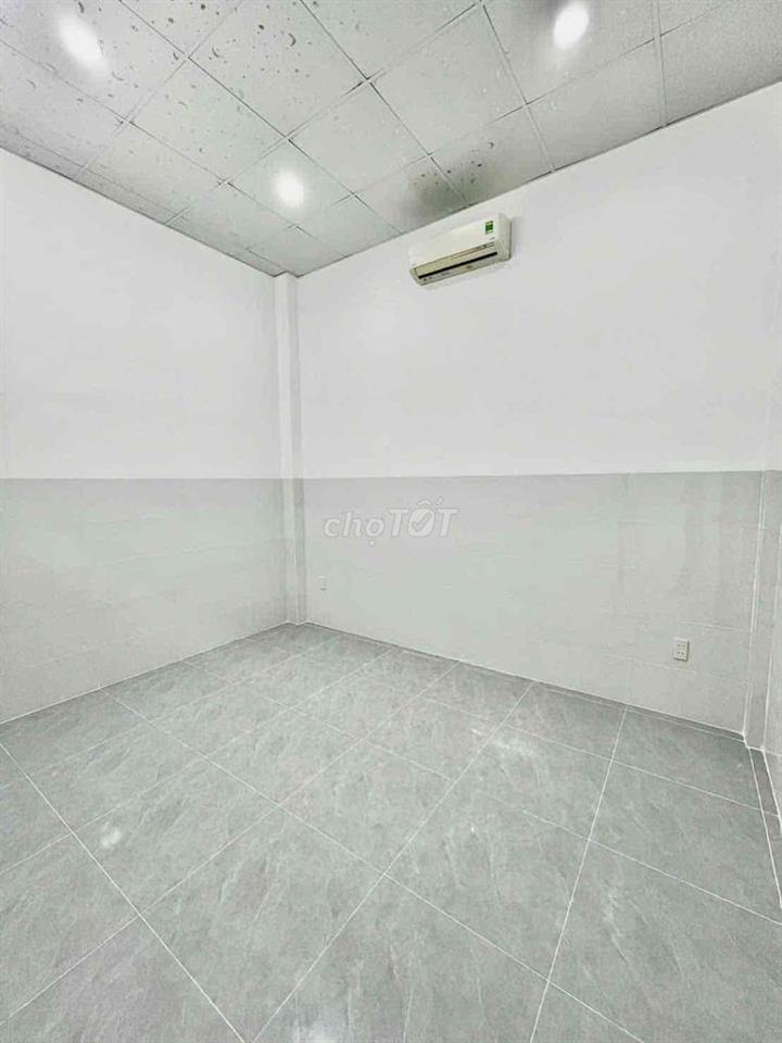 Nhà mới 100% KDC Hưng Phú 1