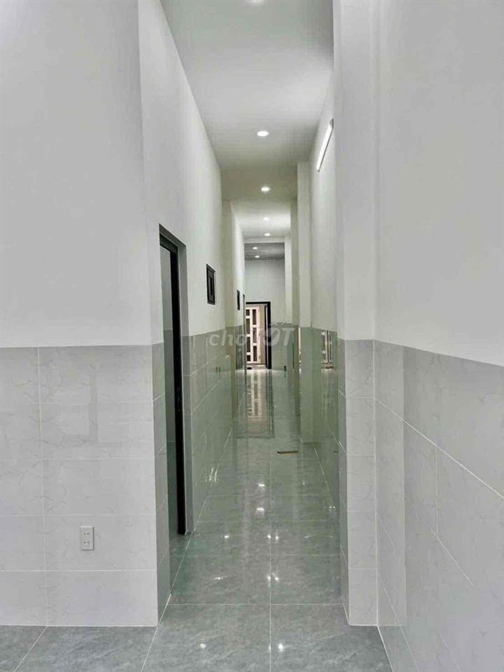 Nhà mới 100% KDC Hưng Phú 1
