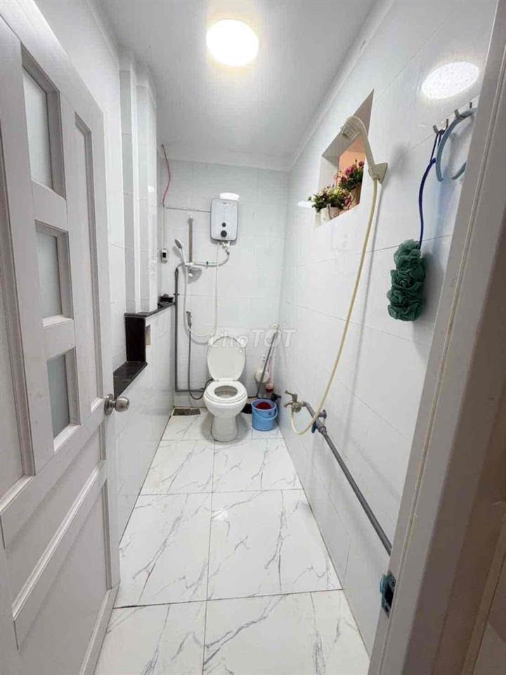 Nhà trệt lầu full nội thất KDC Diệu Hiền