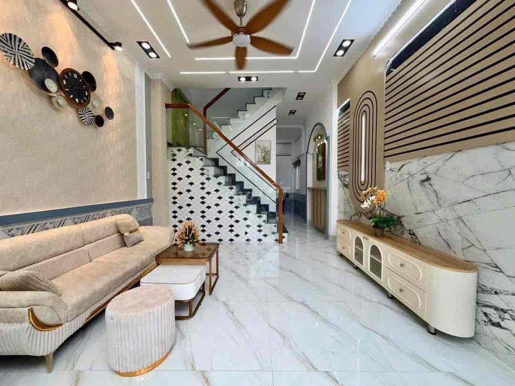 CHO THUÊ NHÀ HẺM 387 TRẦN NAM PHÚ