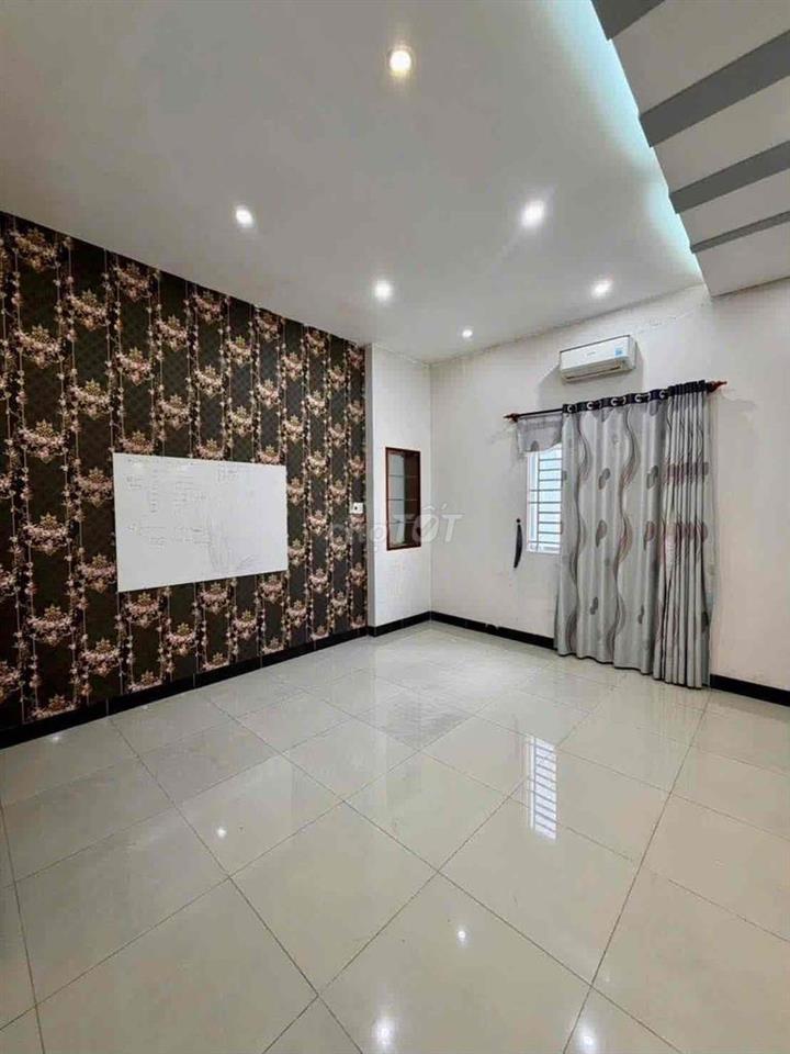 CHO THUÊ NHÀ MẶT TIỀN NGUYỄN HIỀN KDC 91b