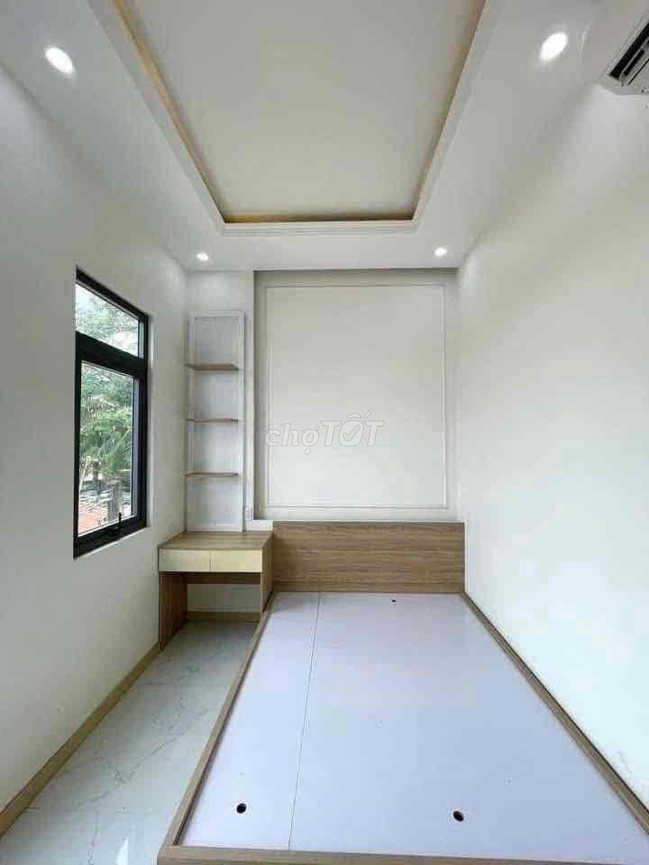 cho thuê nhà hẻm liên tổ 9 10 nguyễn văn cừ