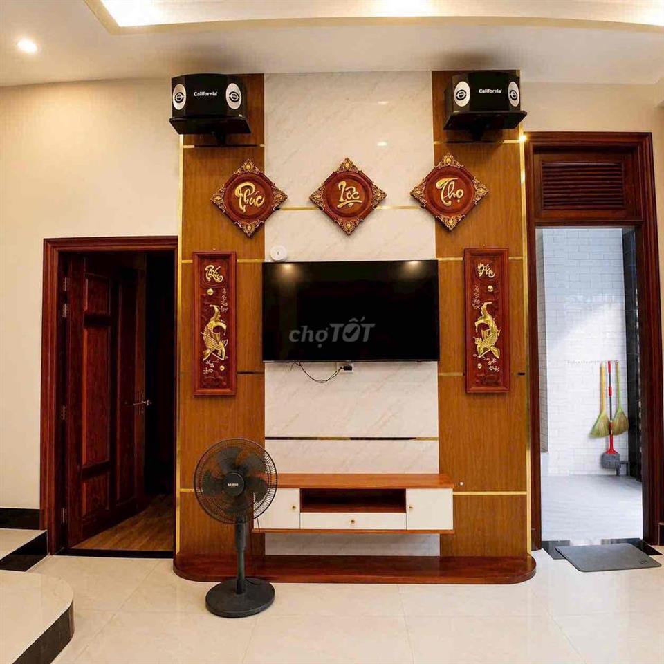 CHO THUÊ NHÀ HẺM 388