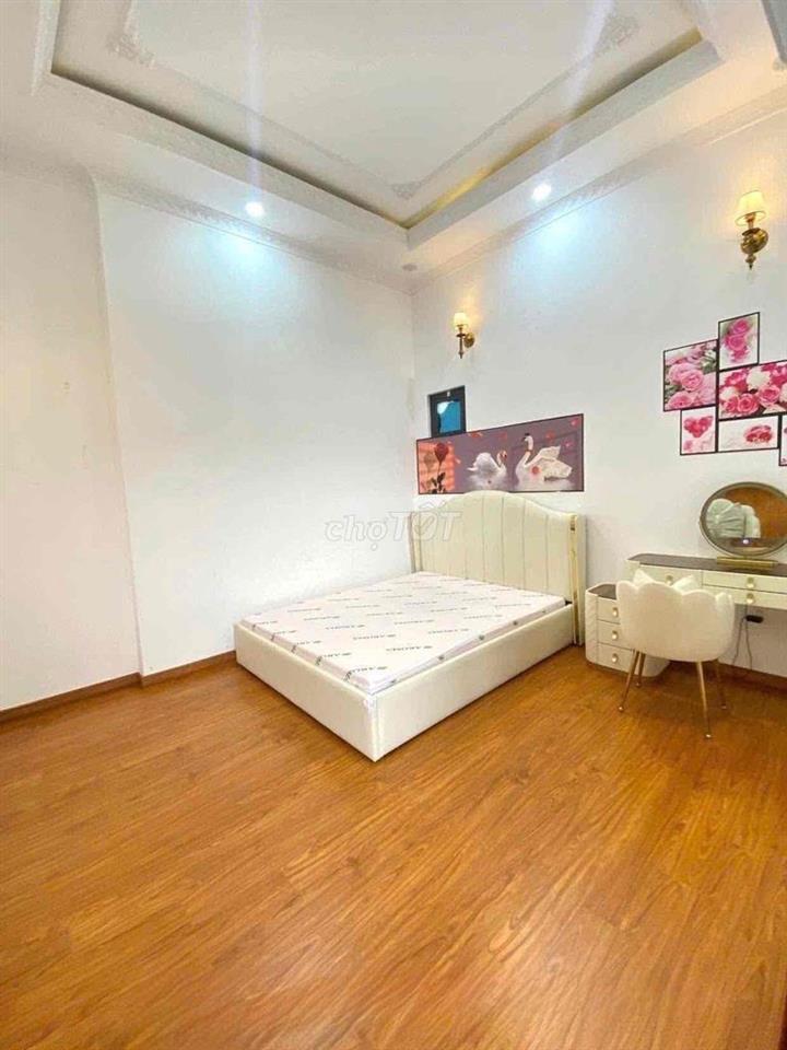 cho thuê nhà sát bên wincom hùng vương
