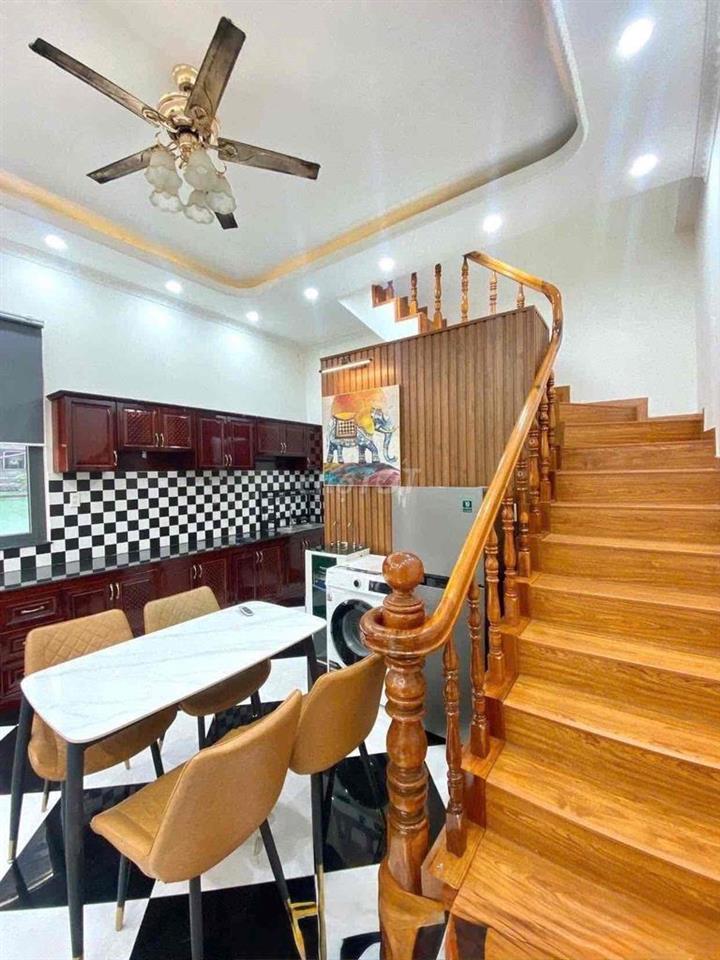 cho thuê nhà sát bên wincom hùng vương
