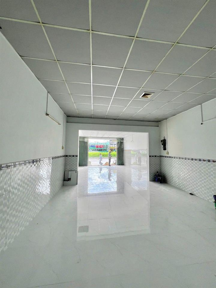 Nhà trệt Mặt Tiền đường Nguyễn Văn Linh 15 triệu