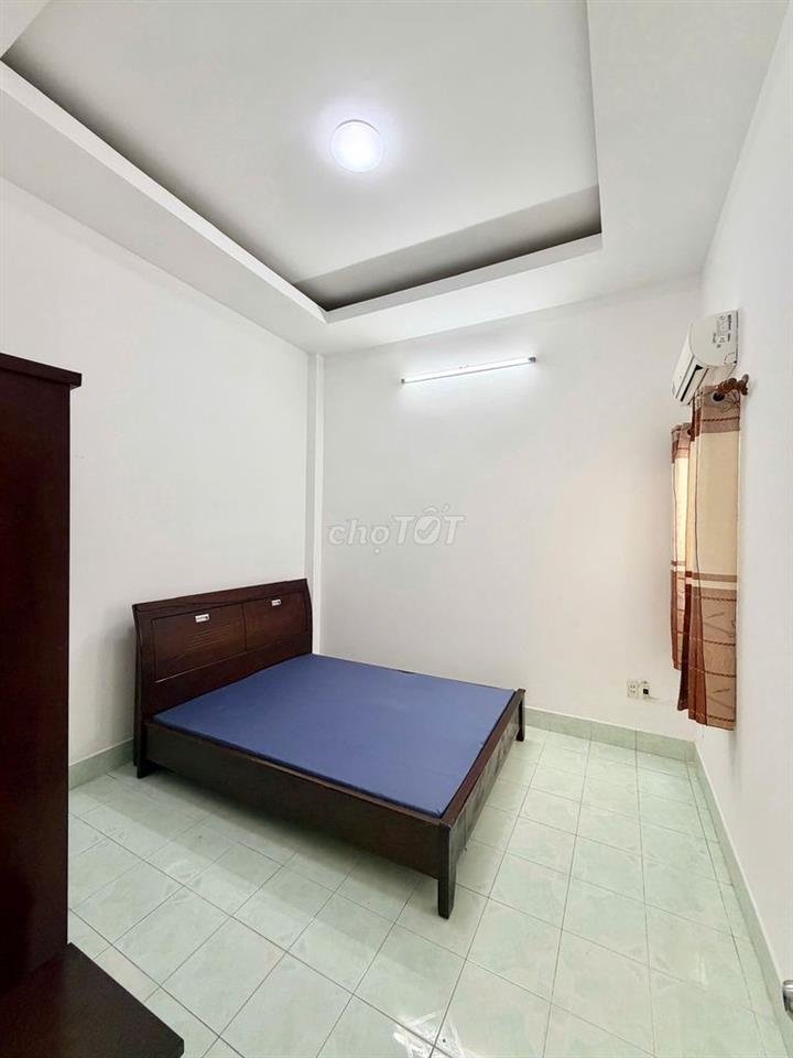 Nhà trệt lầu 3PN full nội thất hẻm đường Trần Hoàng Na chỉ 10 triệu