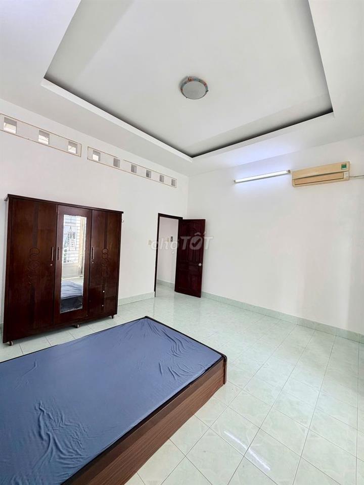 Nhà trệt lầu 3PN full nội thất hẻm đường Trần Hoàng Na chỉ 10 triệu