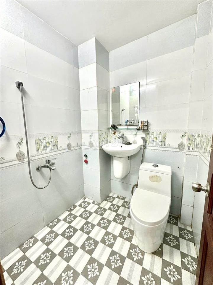 Nhà trệt lầu 2PN hẻm đường Mậu Thân Nối Dài 7 triệu