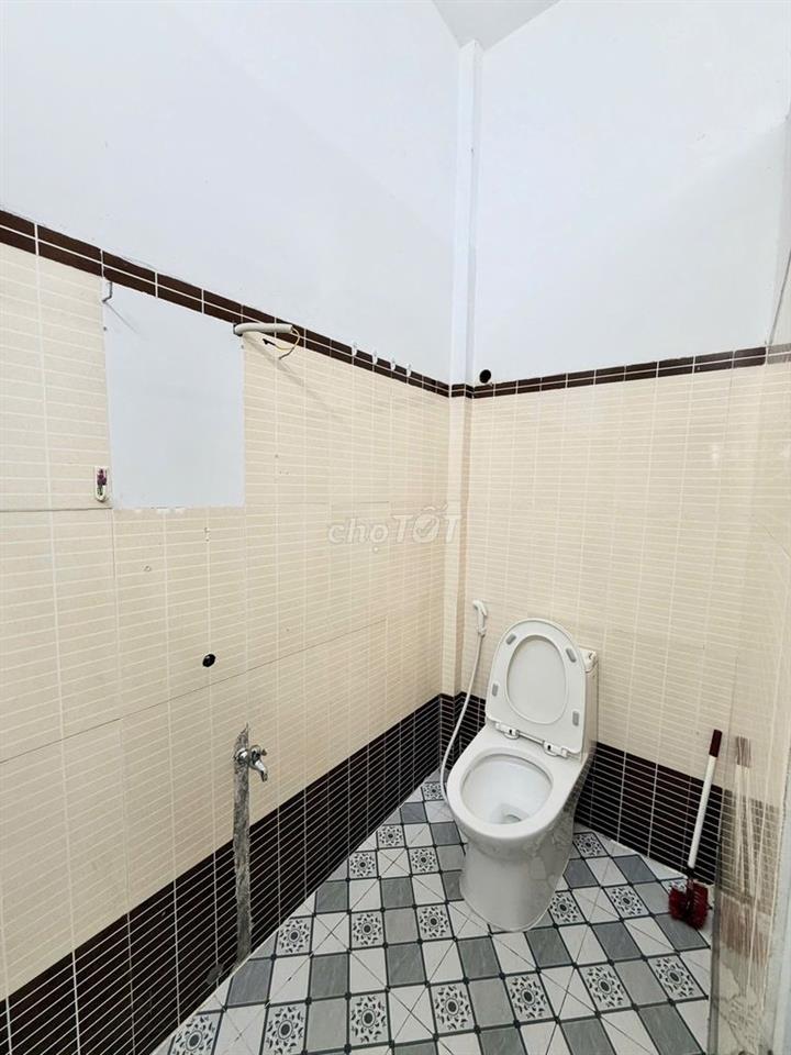 Nhà trệt 2PN hẻm đường Nguyễn Văn Cừ Nối Dài chỉ 5 triệu