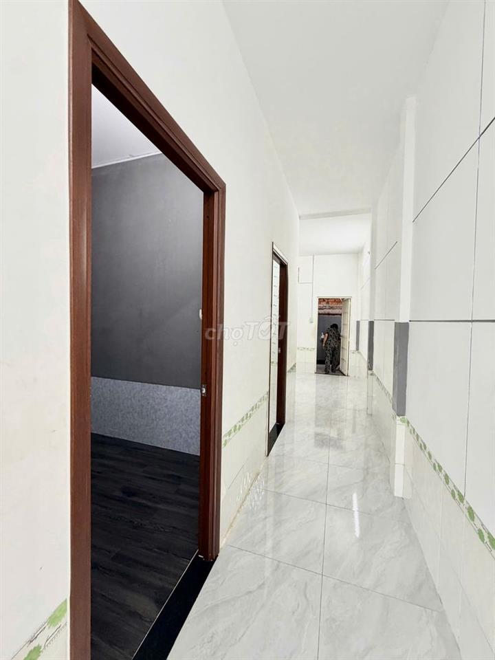 Nhà trệt 2PN hẻm đường Nguyễn Văn Cừ Nối Dài chỉ 5 triệu