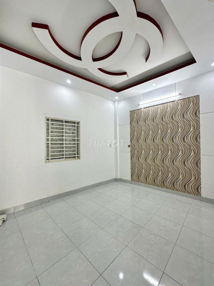 Nhà trệt lầu 2PN hẻm đường Trần Hoàng Na chỉ 6 triệu