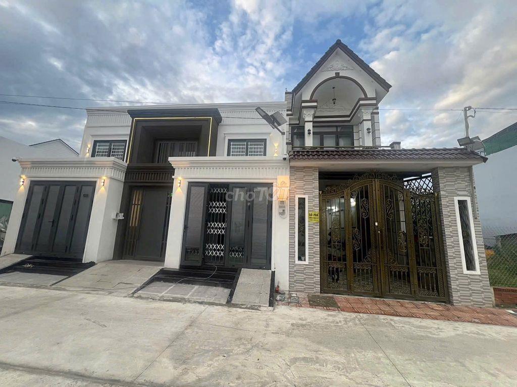 Nhà Trệt 2 Lầu 2PN đường Lê Chân KDC 91B giá 12 triệu