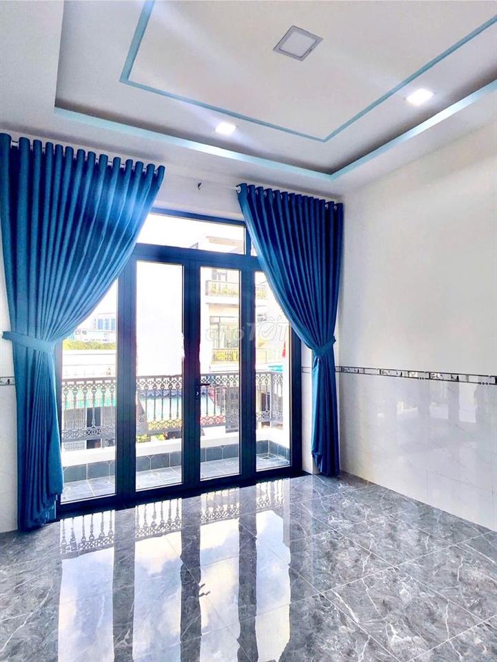 Nhà Trệt Lầu Sân Thượng 2PN KDC ĐHYD 16 triệu