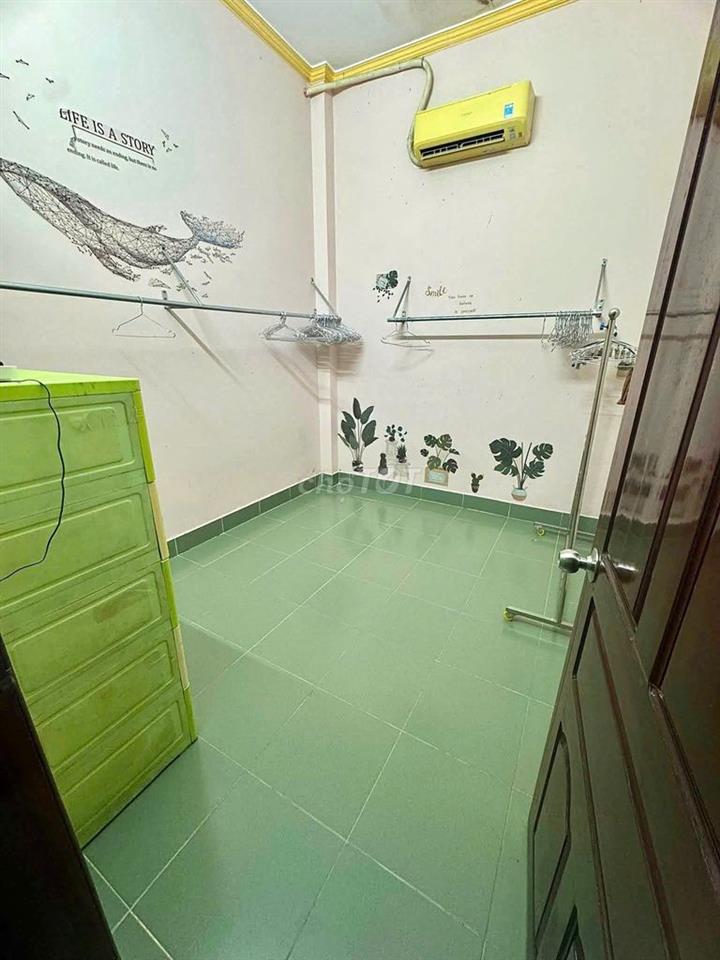 Nhà trệt lầu 3PN full nội thất hẻm đường Nhật Tảo chỉ 6 triệu