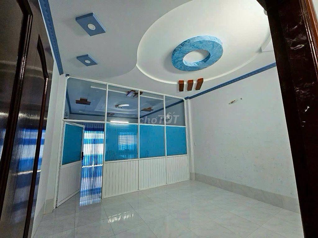 Nhà trệt lầu 2PN mặt tiền đường Nguyễn Tri Phương chỉ 18 triệu
