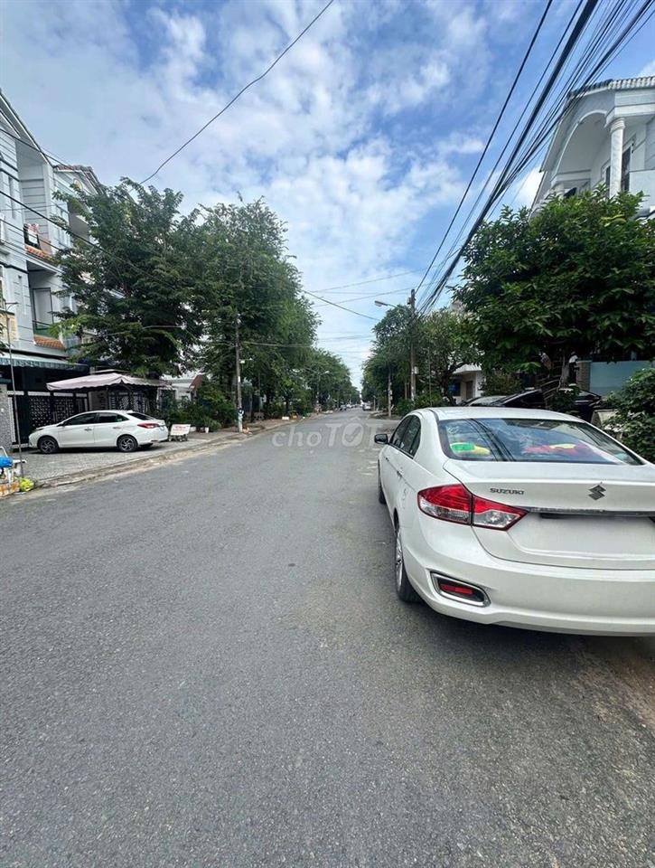 Nhà trệt 2 lầu 4PN đường Lê Chân KDC 91B