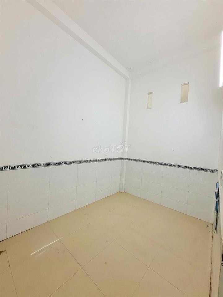 Nhà trệt 2PN KDC ĐH Y Dược chỉ 7 triệu