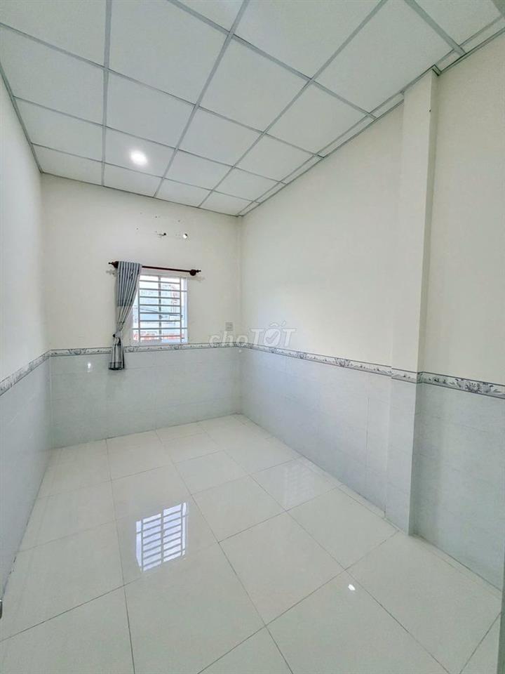 Nhà trệt lửng 2PN Trục Chính hẻm đường 30/4 chỉ 7 triệu