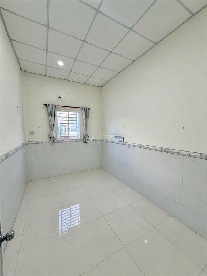 Nhà trệt lửng 2PN Trục Chính hẻm đường 30/4 chỉ 7 triệu