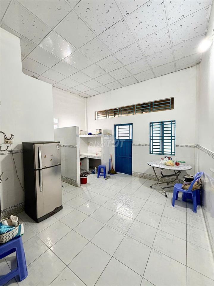 Nhà trệt lửng 3PN Có Nội Thất hẻm đường Tầm Vu chỉ 5 triệu