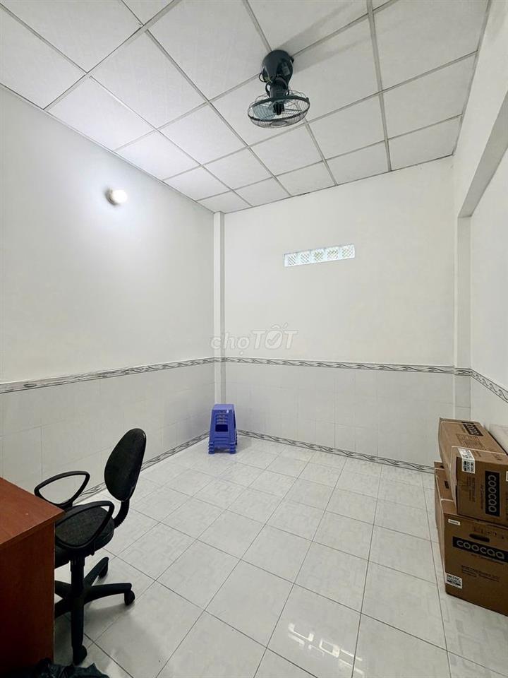 Nhà trệt lửng 3PN Có Nội Thất hẻm đường Tầm Vu chỉ 5 triệu