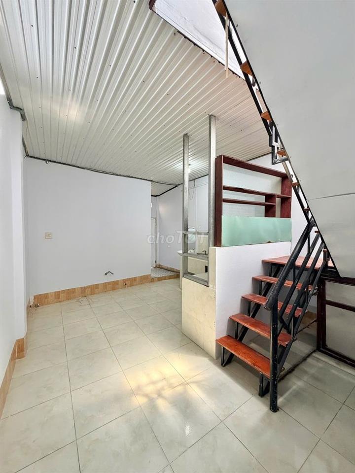 Nhà trệt lửng 3PN hẻm đường Tầm Vu 6 triệu