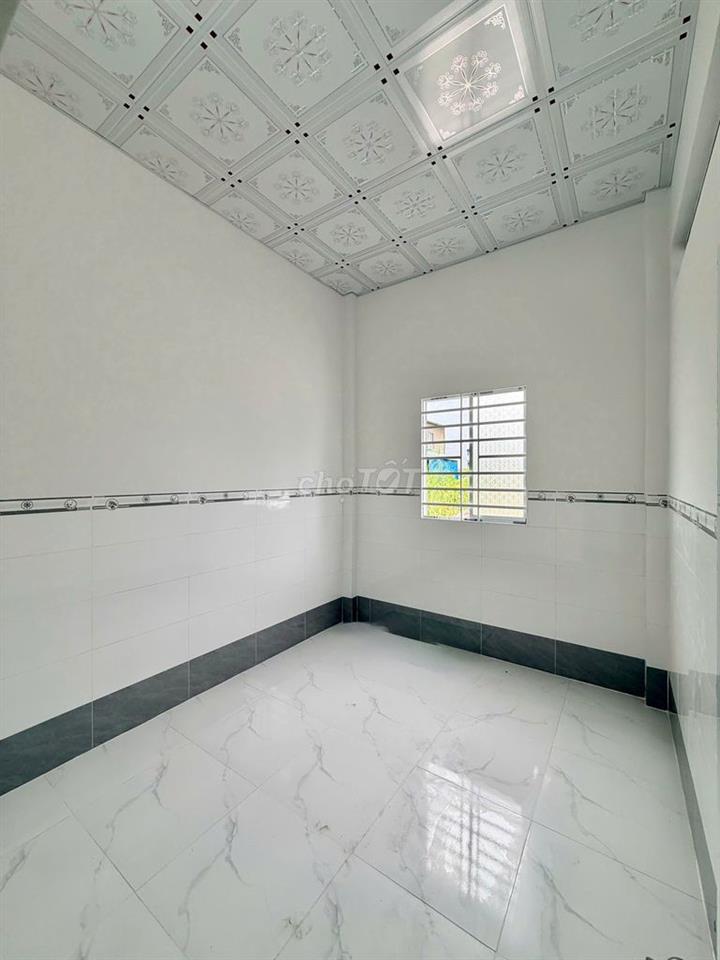 Nhà trệt 2PN Giáp KDC Hồng Phát chỉ 8 triệu