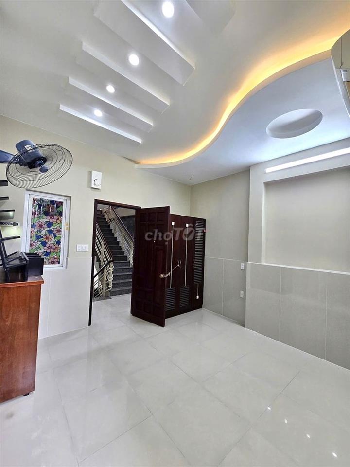 Nhà 2 lầu 3PN Có Nội Thất KDC 91B chỉ 12 triệu