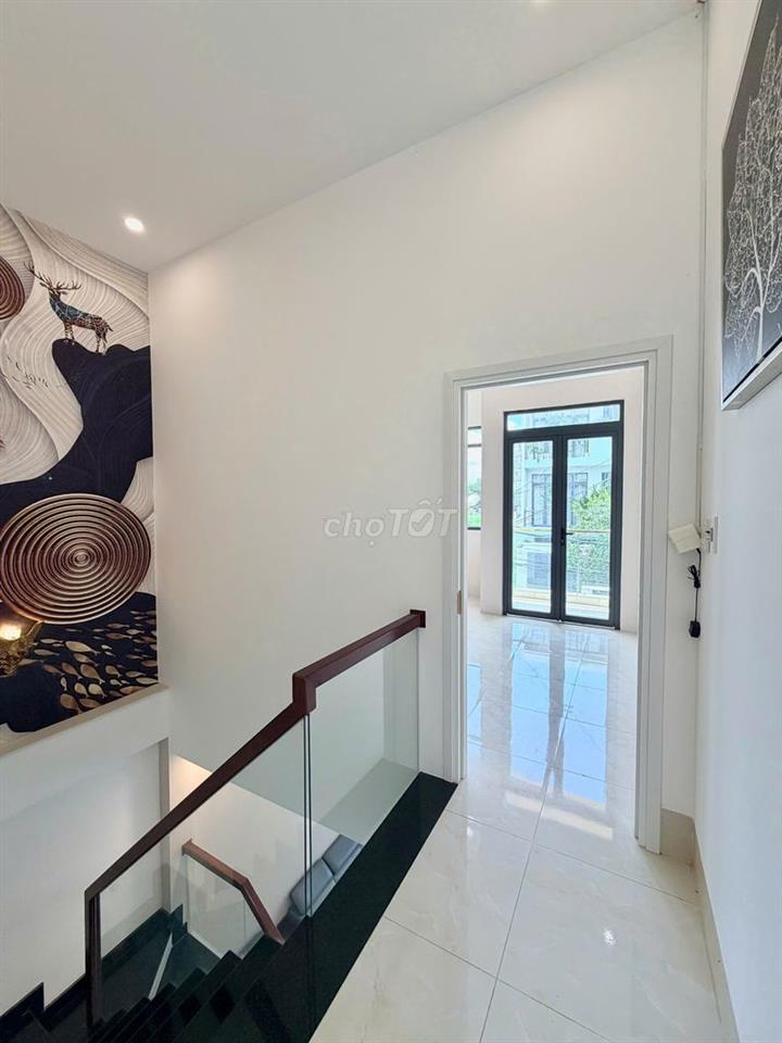 Nhà trệt lầu 3PN FULL NỘI THẤT Khu Biệt Thự Cồn Khương 12 triệu