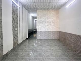 Nhà trệt rộng 2PN giáp KDC Hàng Bàng chỉ 6 triệu