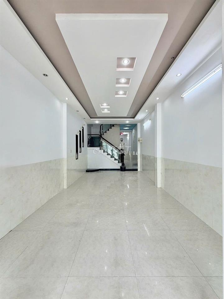 Nhà trệt 2 lầu 4PN đường Lê Chân KDC 91 chỉ 12 triệu