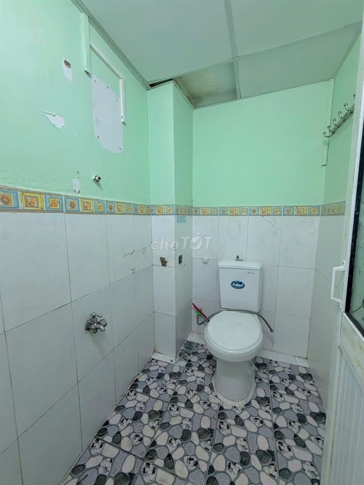 Nhà trệt lầu 2PN hẻm đường Nguyễn Việt Hồng chỉ 5 triệu