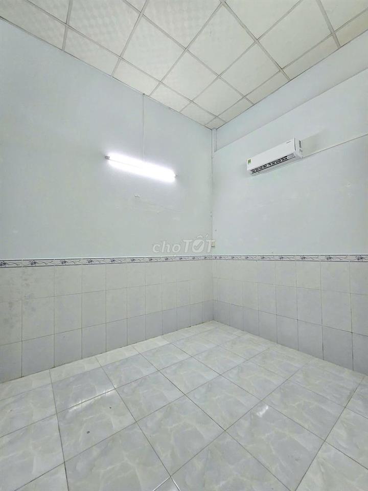 Nhà trệt 2PN hẻm đường Trần Nam Phú chỉ 6 triệu