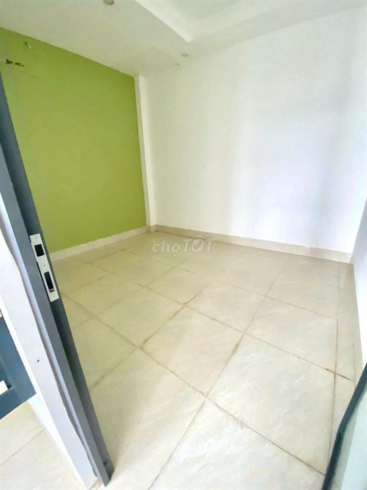 Nhà 2PN hẻm đường Trần Nam Phú chỉ 6 triệu