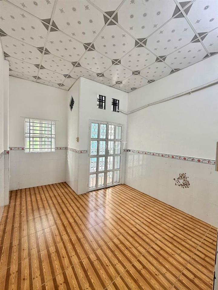 Nhà trệt lầu 2PN hẻm đường Lê Lai 6,5 triệu