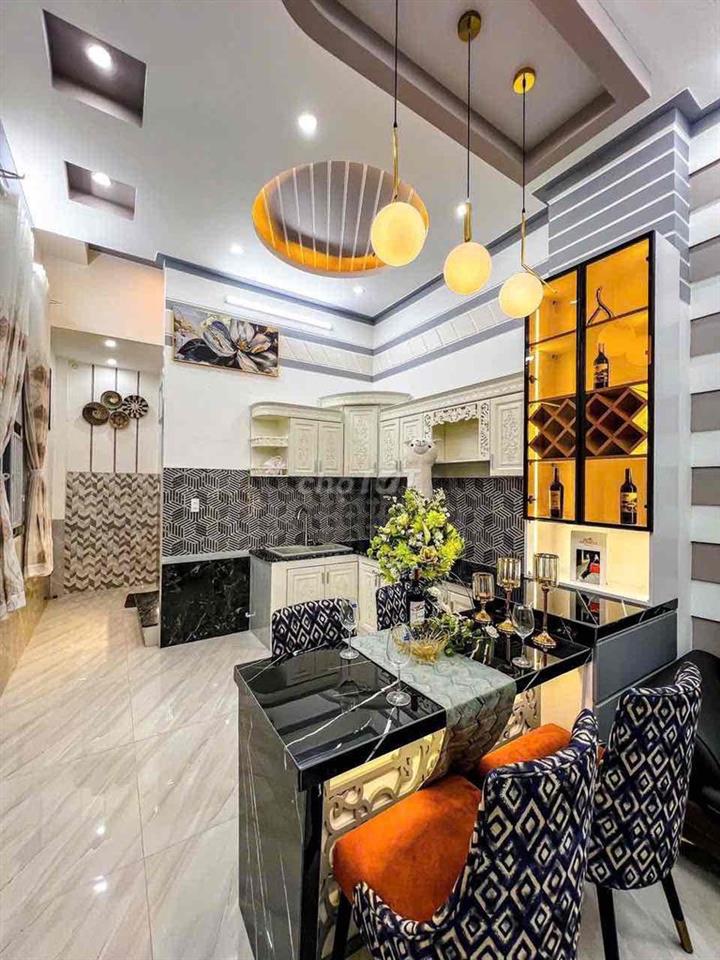 CHO THUÊ NHÀ TRỆT LẦU FULL NỘI THẤT GÓC 2 MẶT TIỀN HẺM 553 ĐƯỜNG 30/4