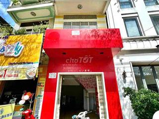 CHO THUÊ NHÀ 1 TRỆT 2 LẦU MẶT TIỀN 30/4 GIÁ TỐT