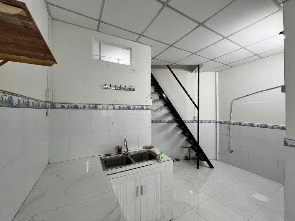 CHO THUÊ NHÀ TRỆT LỬNG HẺM 145 LÝ TỰ TRỌNG - NINH KIỀU TP CẦN THƠ