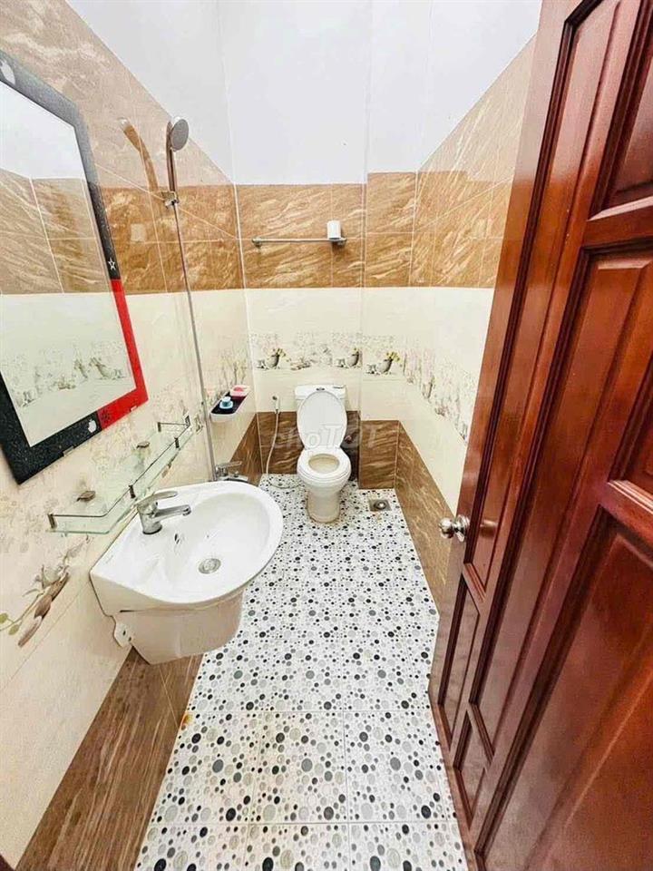 CHO THUÊ NHÀ TRỆT LẦU - ĐƯỜNG SỐ 9, KDC THỚI NHỰT 2 - GẦN ĐHYD 3 PN