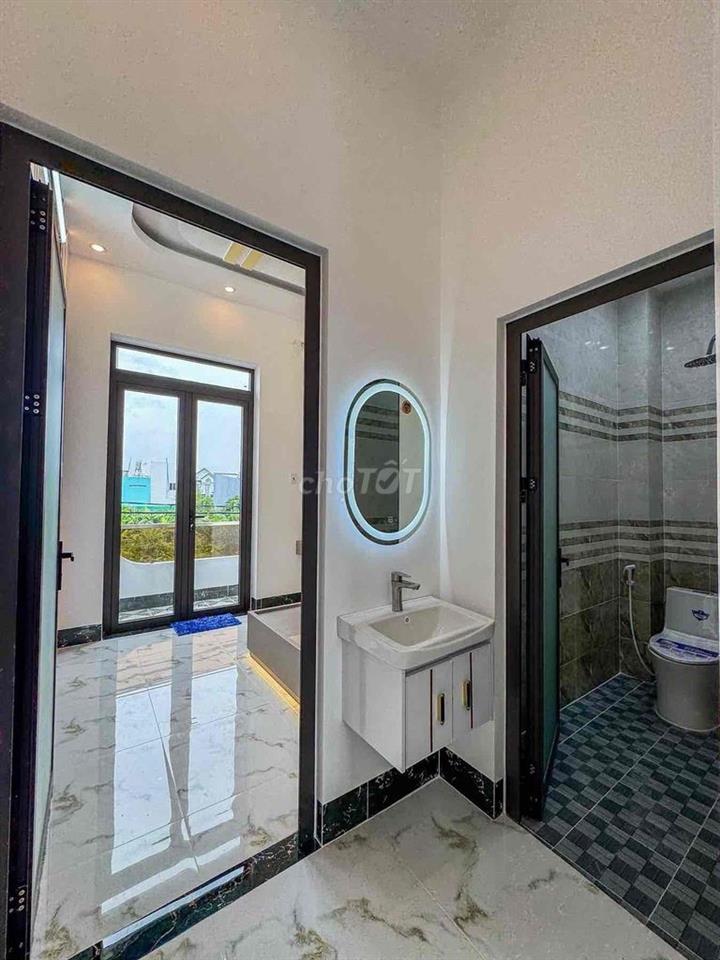 NHÀ TRỆT LẦU HẺM 5 TRẦN VĨNH KIẾT FULL NỘI THẤT GẦN CHỢ AN BÌNH