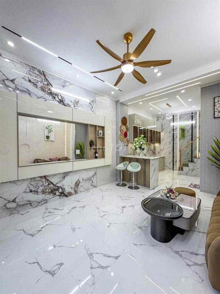 NHÀ TRỆT LẦU LỘ Ô TÔ GIÁ TỐT HẺM 9 PHẠM NGỌC HƯNG GẦN SIÊU THỊ LOTTE