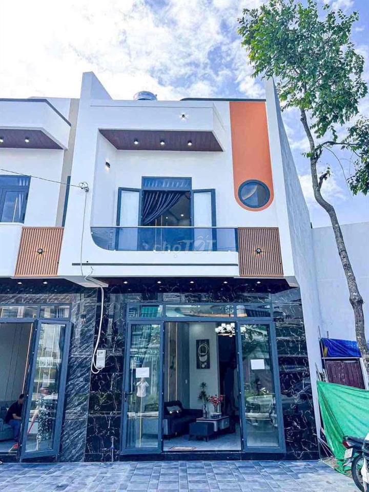 NHÀ MẶT TIỀN HUỲNH PHAN HỘ THUẬN TIỆN KINH DOANH GẦN CHỢ HỘI LỰC,